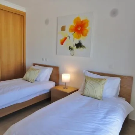 شقة Condominium Porto De Mos لاغوس